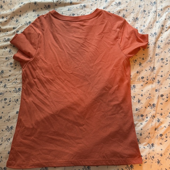 Target Tshirt - Picture 2 of 2